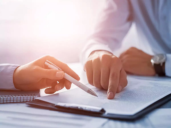Đánh giá hiệu suất nhân viên